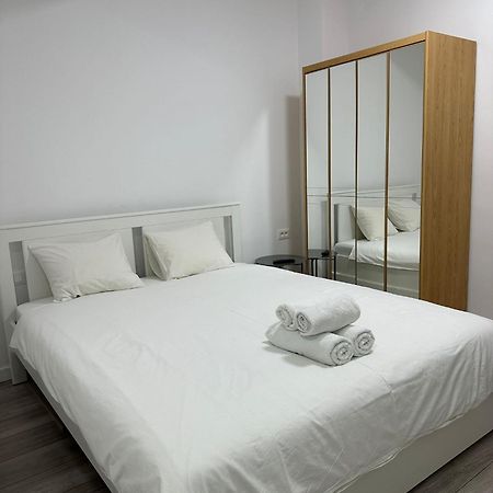 בוקרשט Catedral Apartment מראה חיצוני תמונה