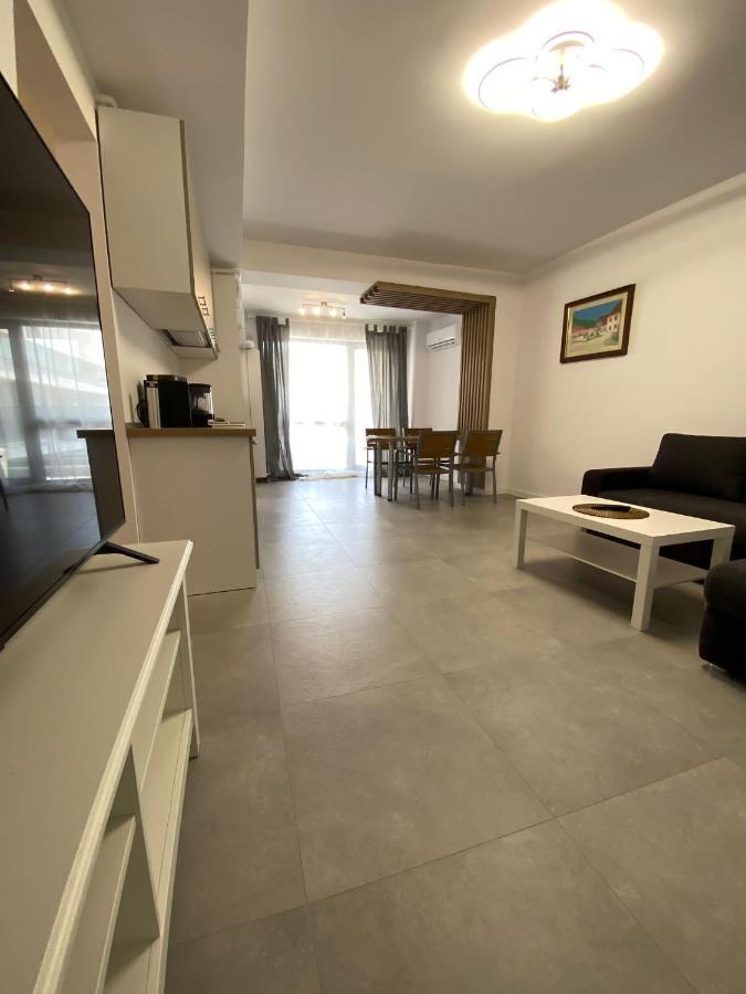 בוקרשט Catedral Apartment מראה חיצוני תמונה