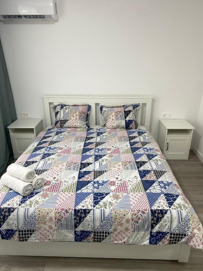 בוקרשט Catedral Apartment מראה חיצוני תמונה