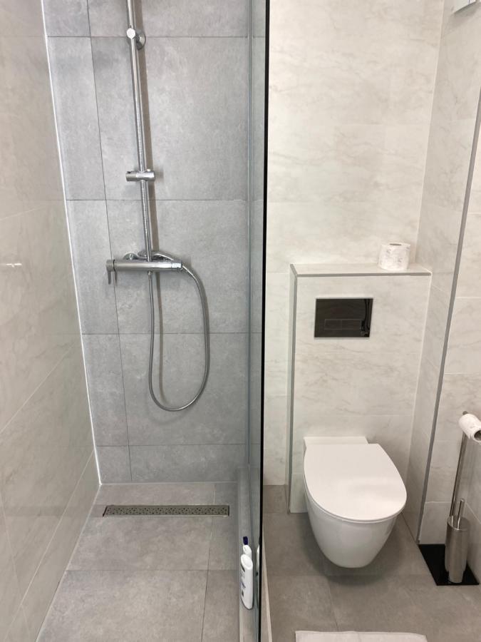 בוקרשט Catedral Apartment מראה חיצוני תמונה