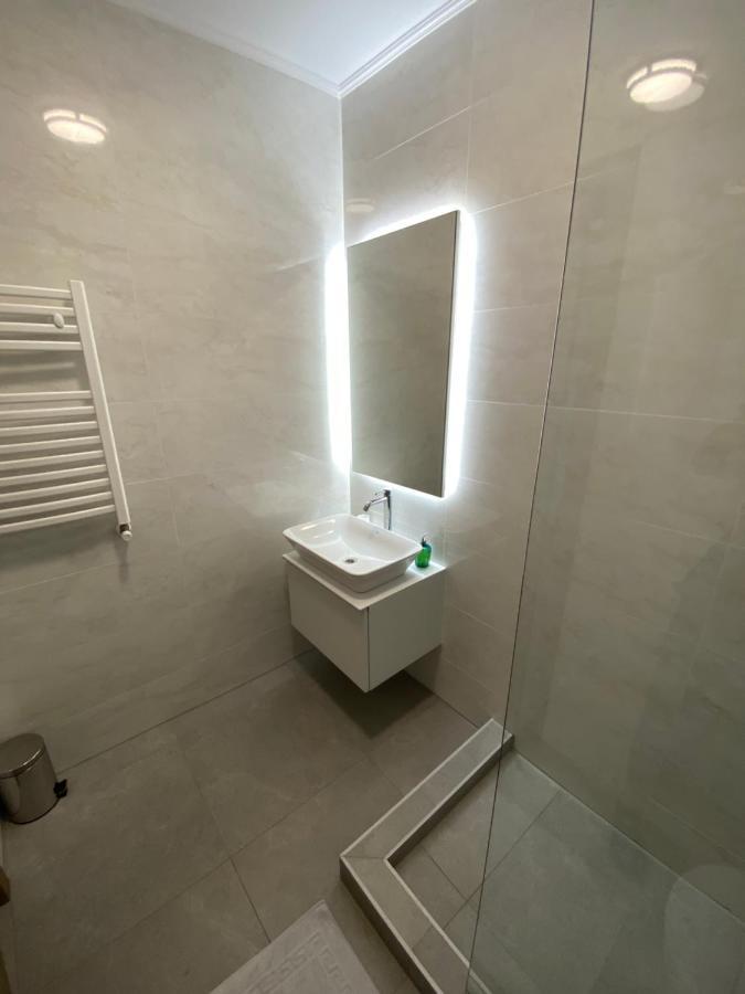 בוקרשט Catedral Apartment מראה חיצוני תמונה