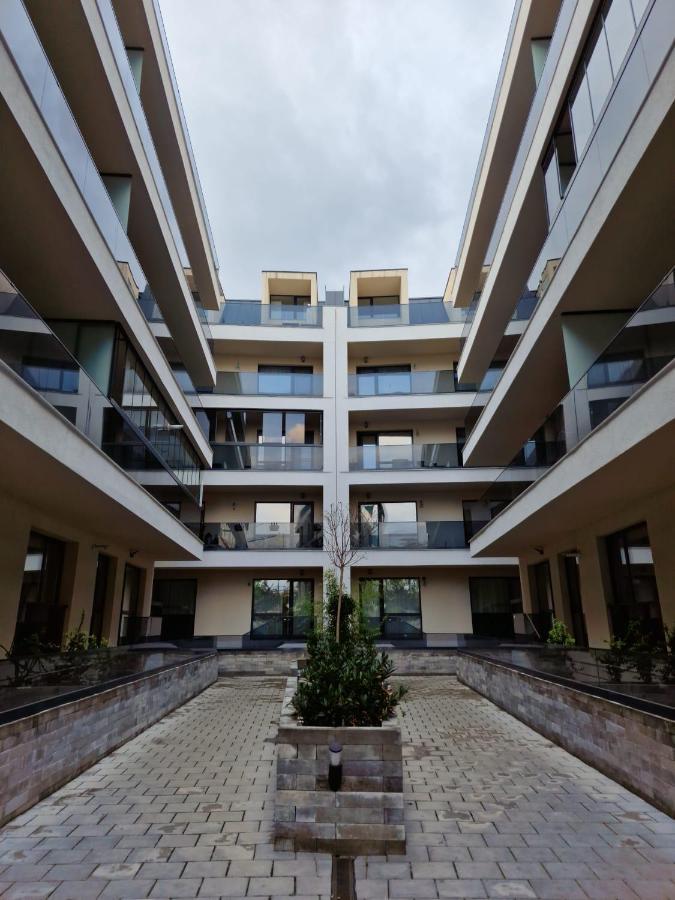 בוקרשט Catedral Apartment מראה חיצוני תמונה