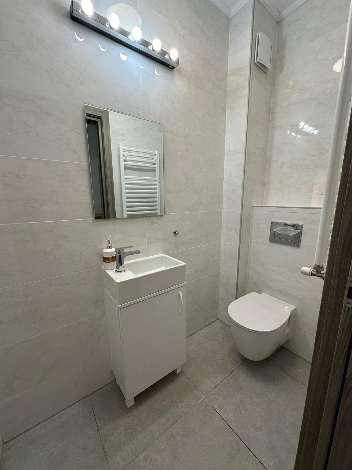 בוקרשט Catedral Apartment מראה חיצוני תמונה